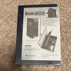 Book Safe with Key Lock “The New English Dictionary” NIB Hampton Direct